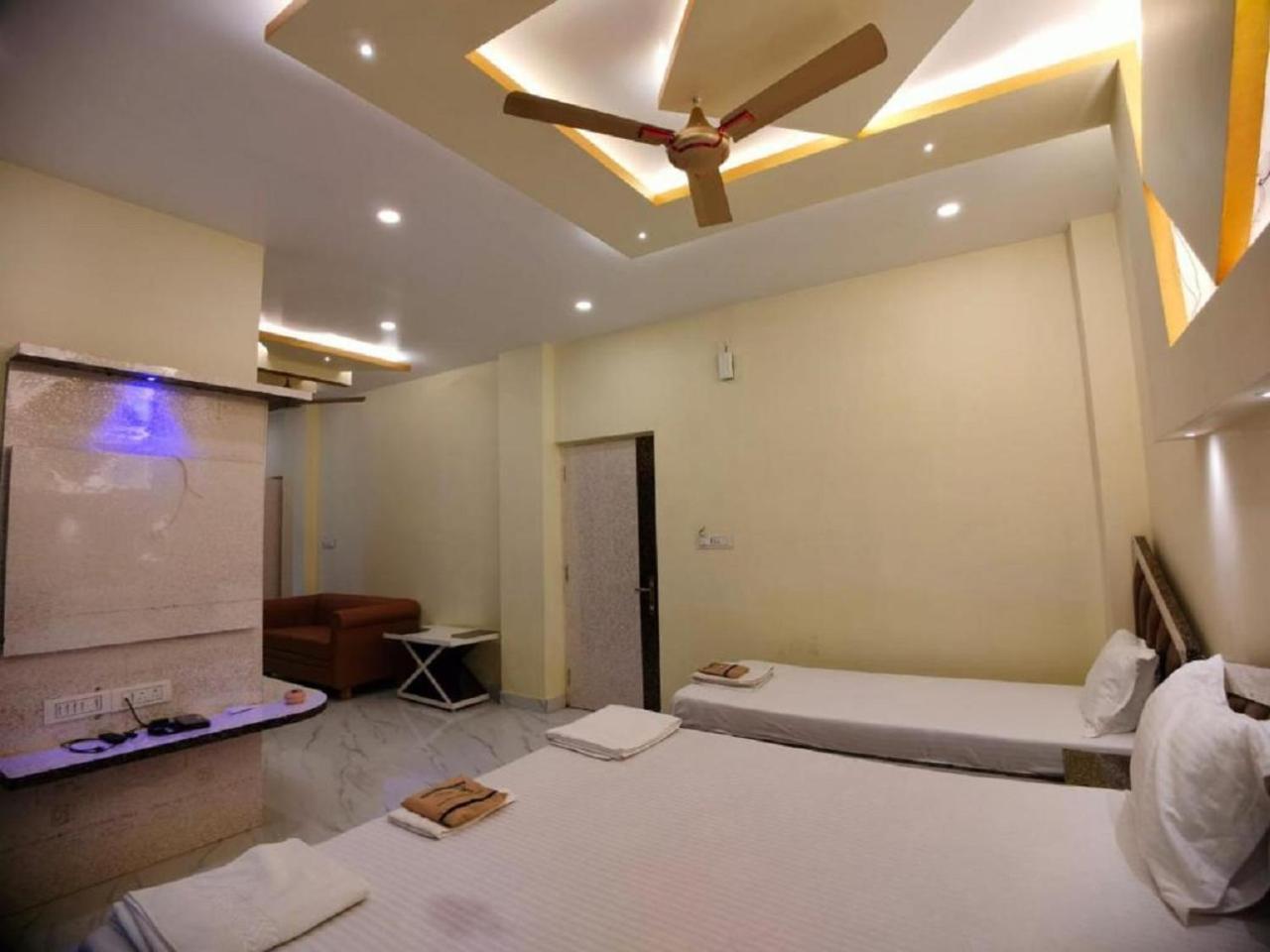 Hotel Hindusthan Inn Mandarmani Buitenkant foto