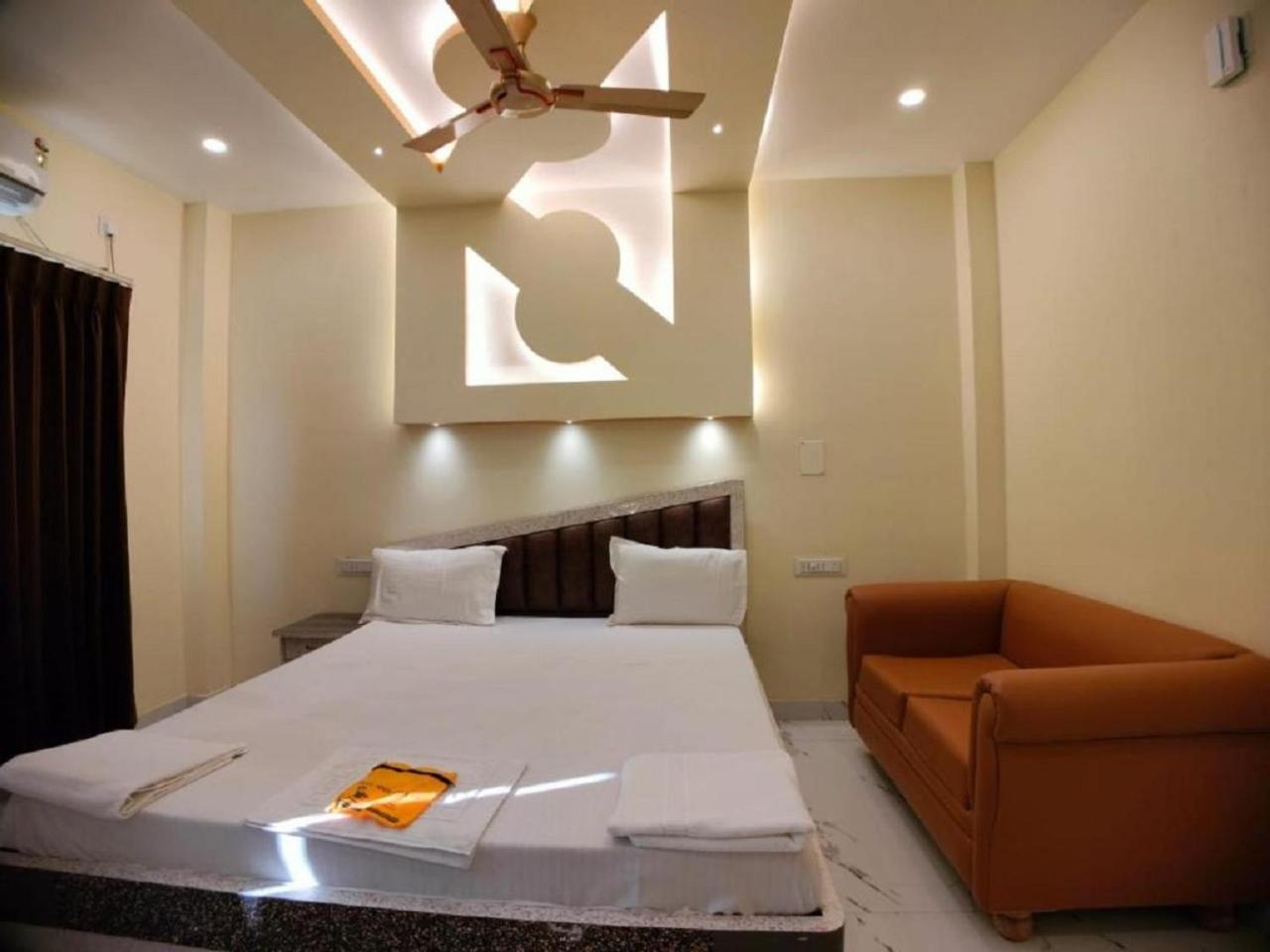 Hotel Hindusthan Inn Mandarmani Buitenkant foto