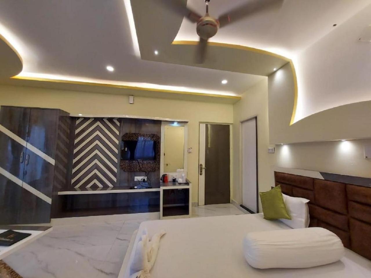 Hotel Hindusthan Inn Mandarmani Buitenkant foto